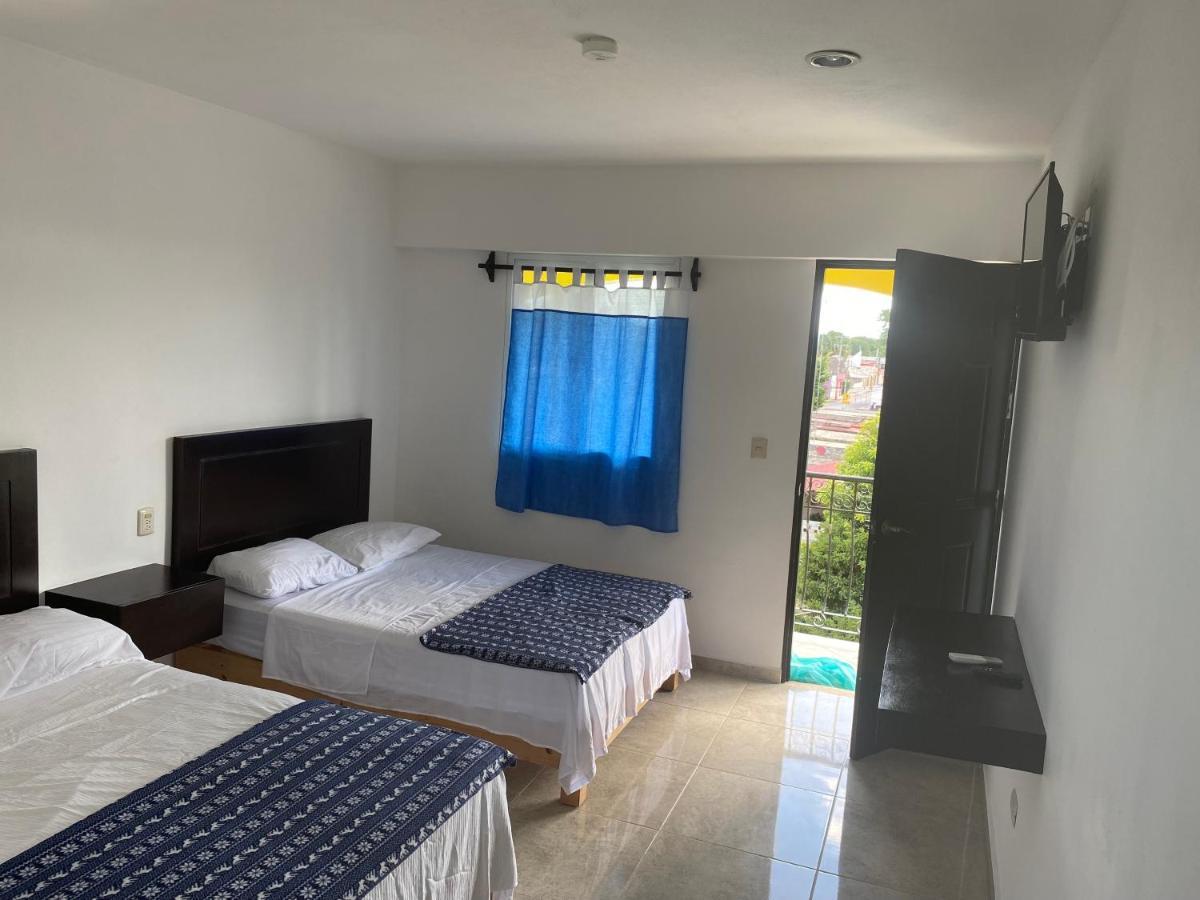 Hotel La Ceiba Calkini Kamer foto